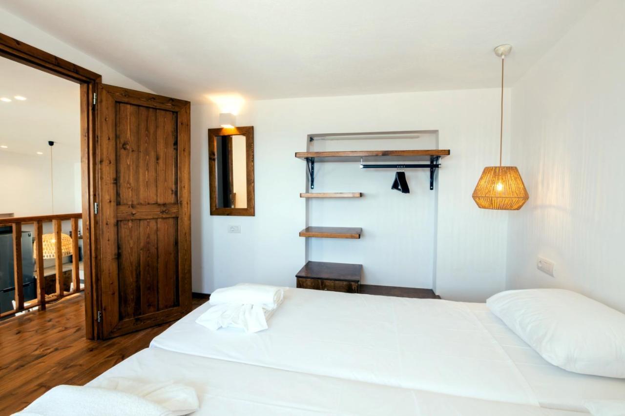 Cato Agro 4, Seafront Villa With Private Pool Afiartis Exterior photo